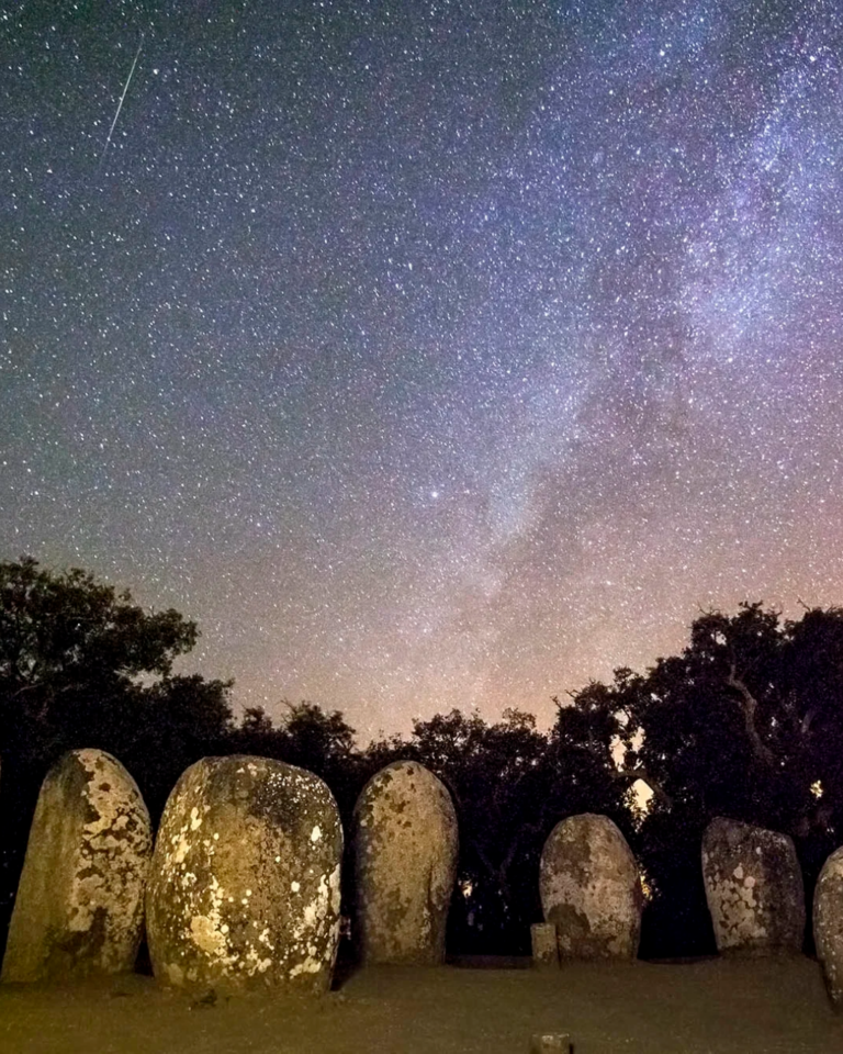 Almendres Cromlech, Portugal @AndreVicenteGoncalves